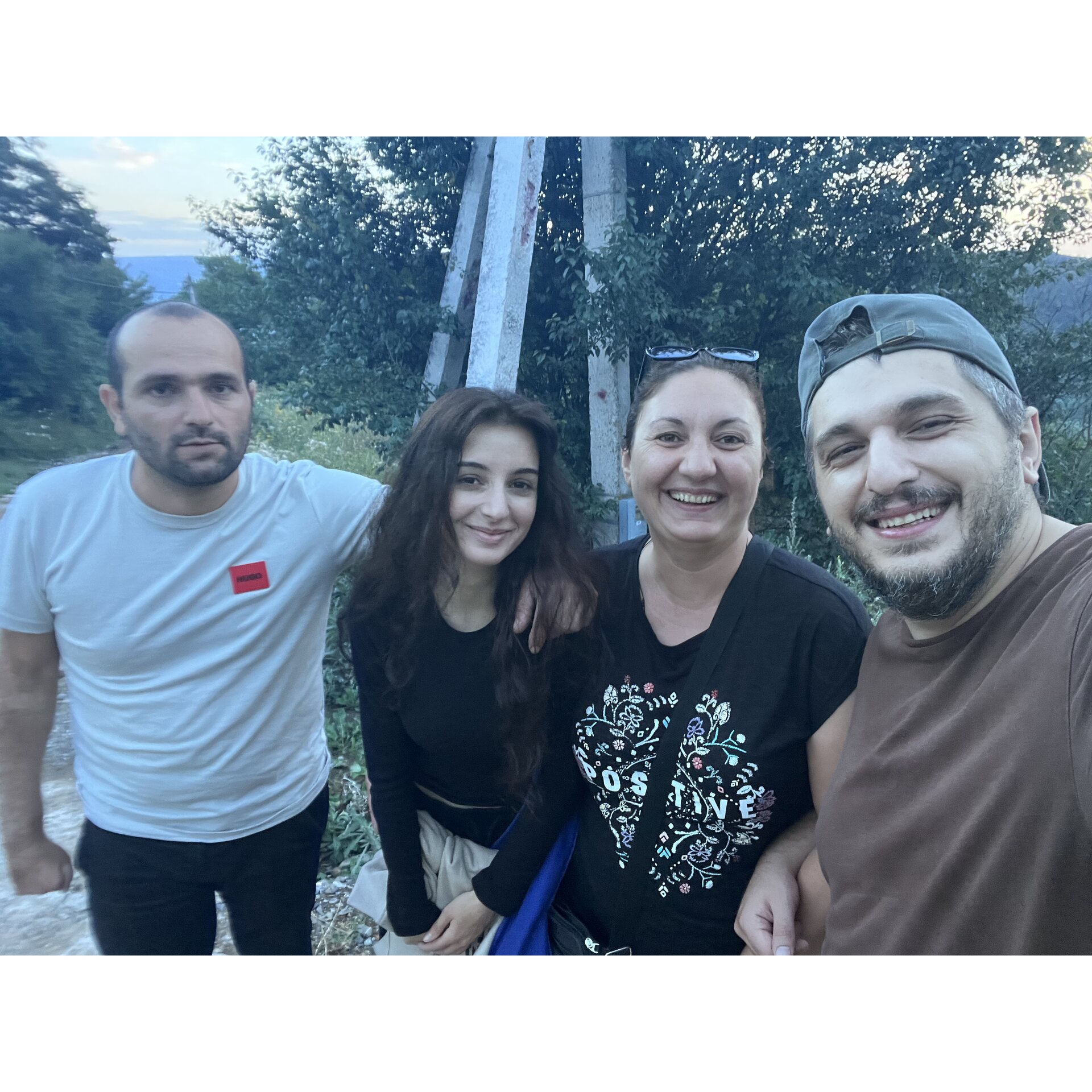 პოსტის ფოტო