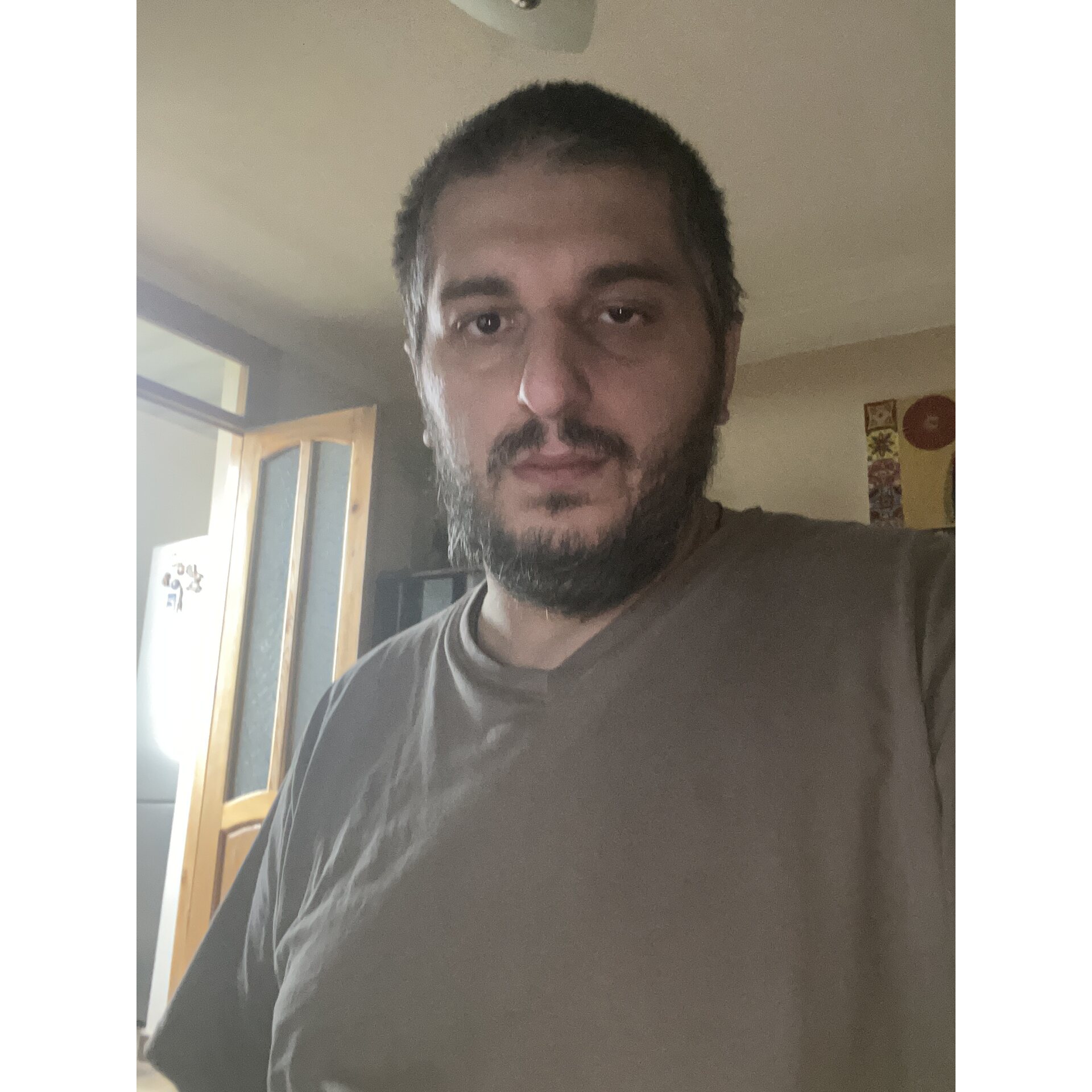 პოსტის ფოტო