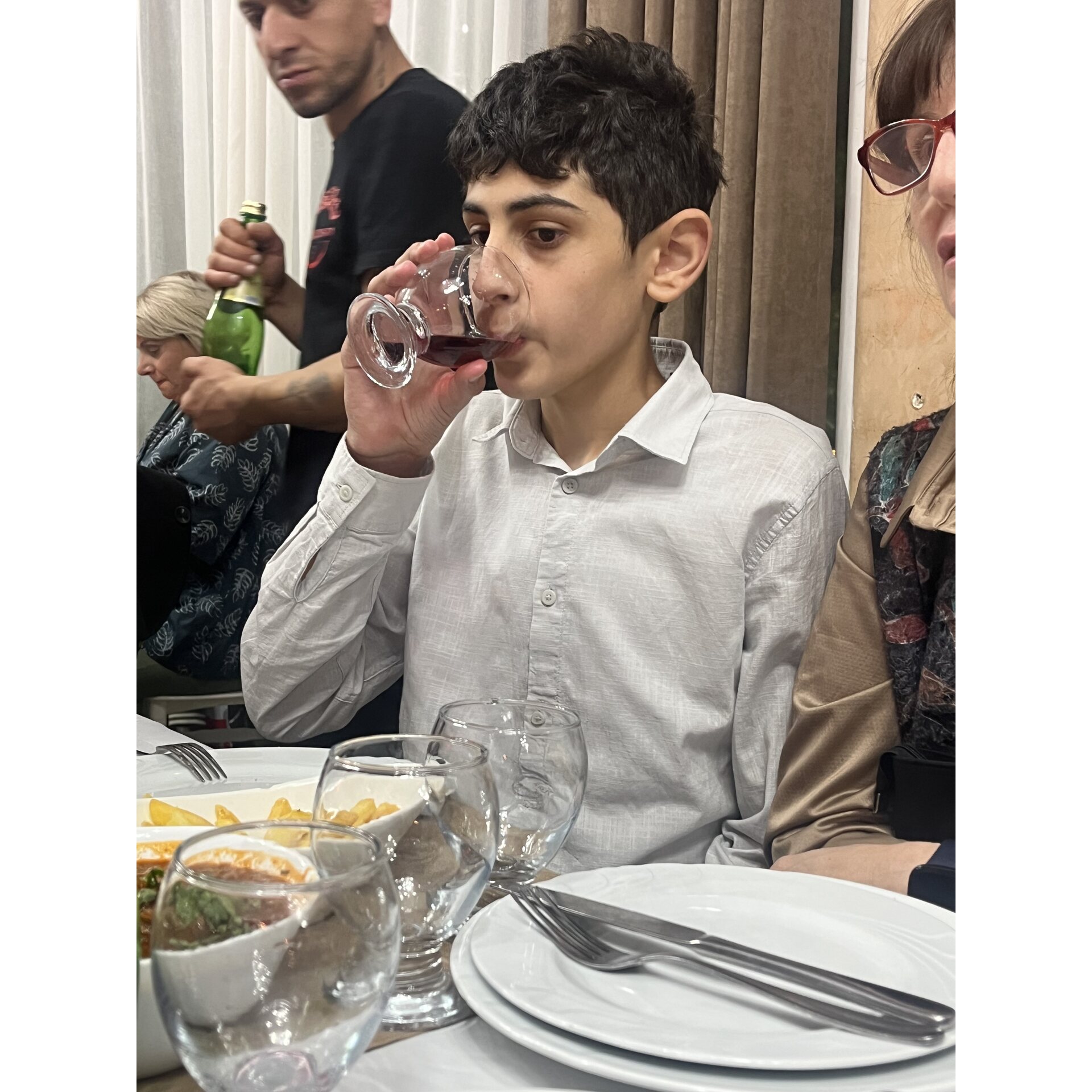 პოსტის ფოტო