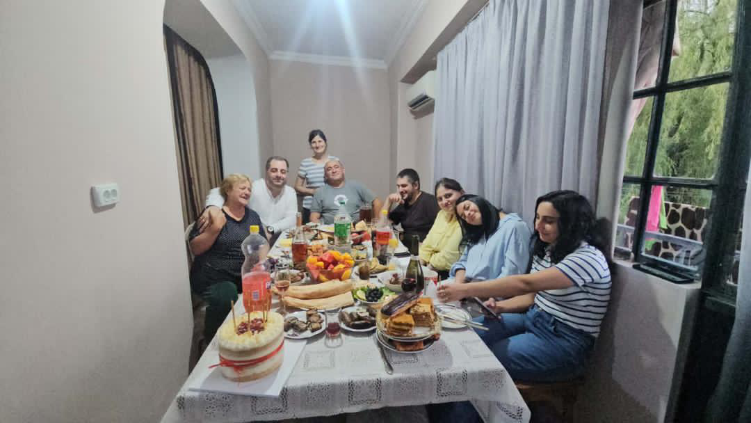 პოსტის ფოტო